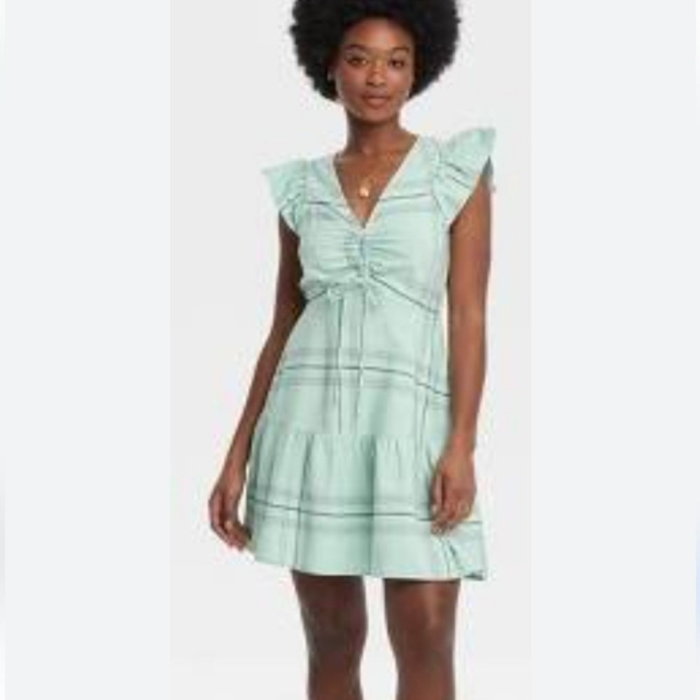 Universal Thread Mint Green Tiered V-Neck Mini Dress
